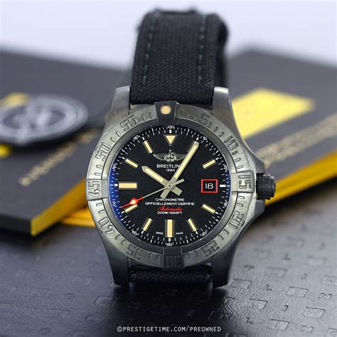 breitling avenger blackbird 44 v1731110 bd74 109w|Breitling Avenger Blackbird 44 V1731110/BD74.